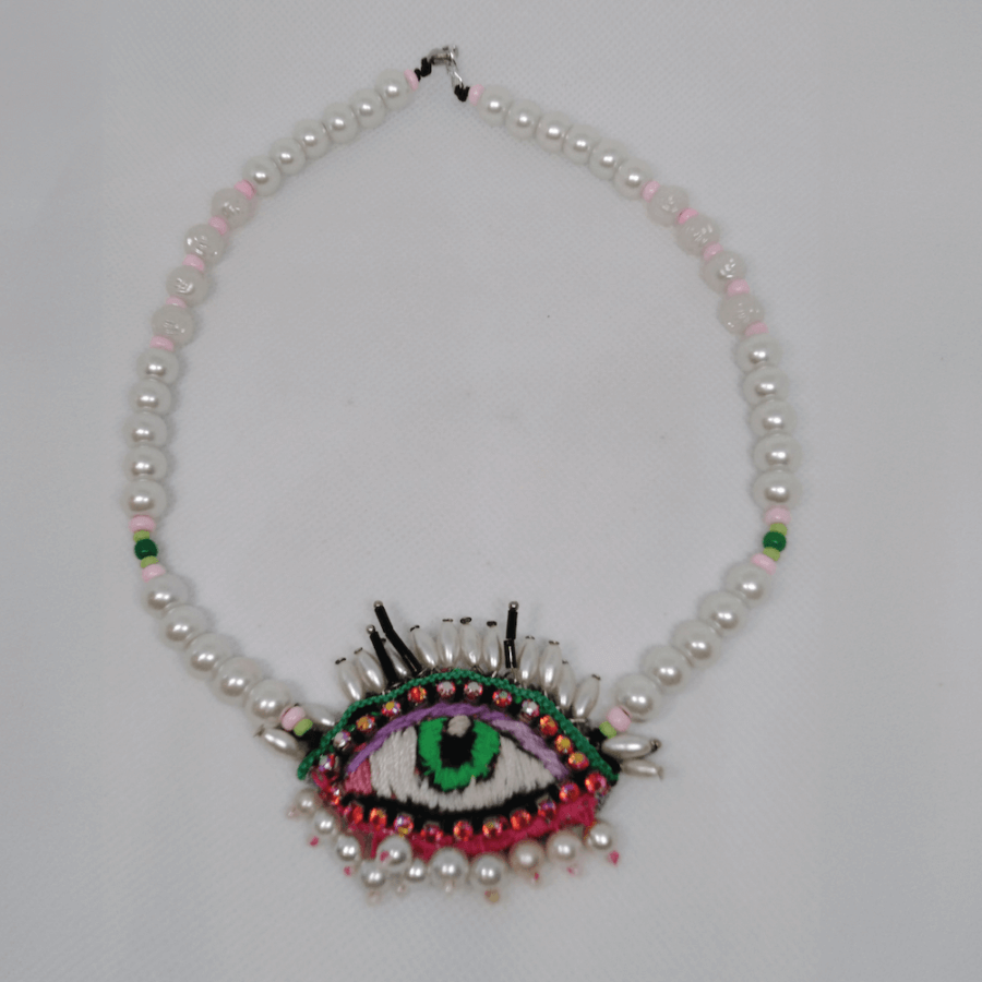 Third eye necklace